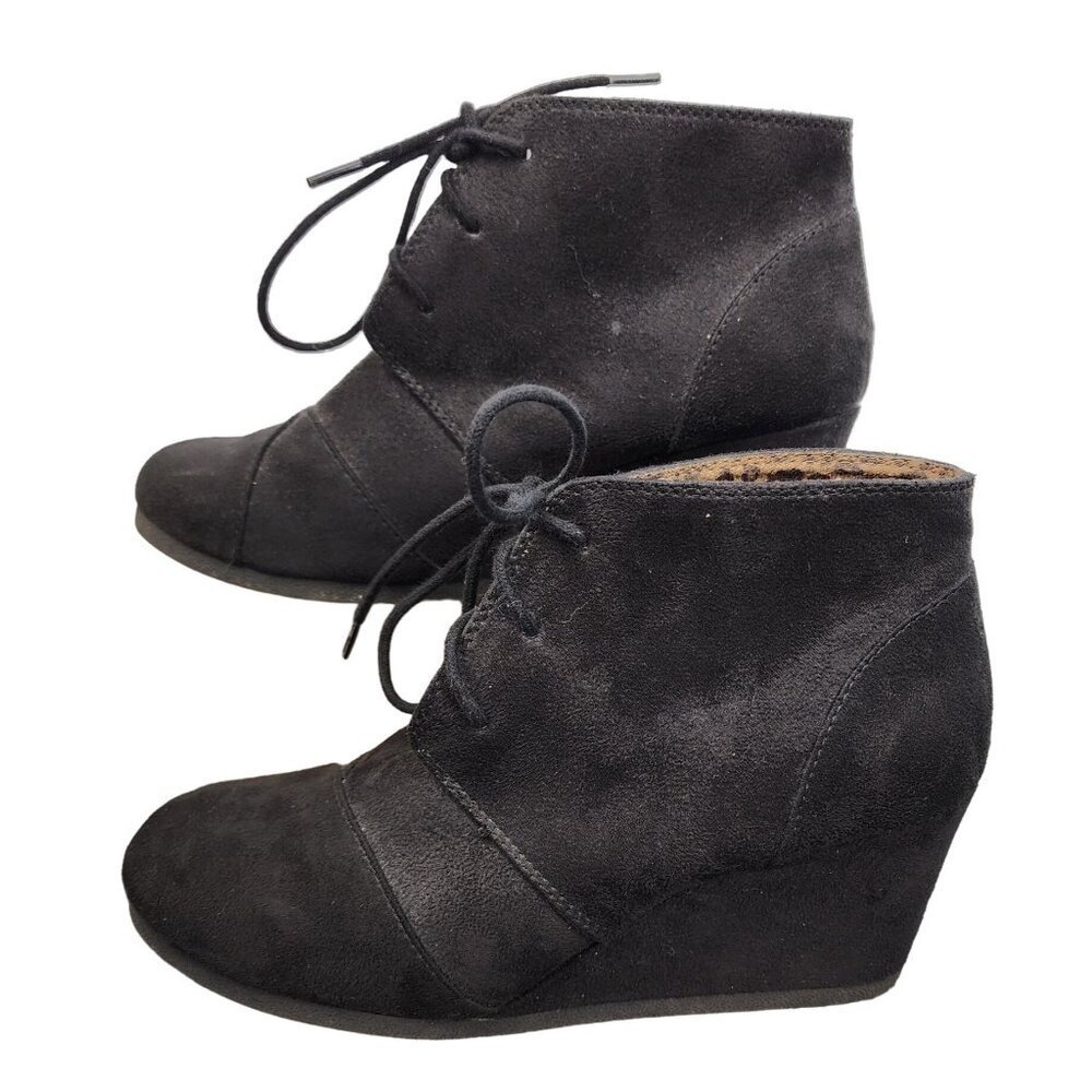 Women's Unr8ed Black Microsuede Wedge Bootie Ankle Boots w/ Laces size 8.5